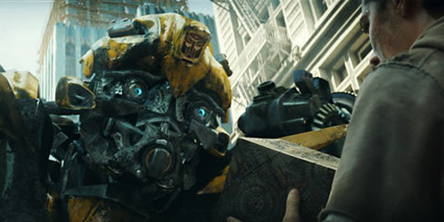 Un primer plano del rostro de Bumblebee
